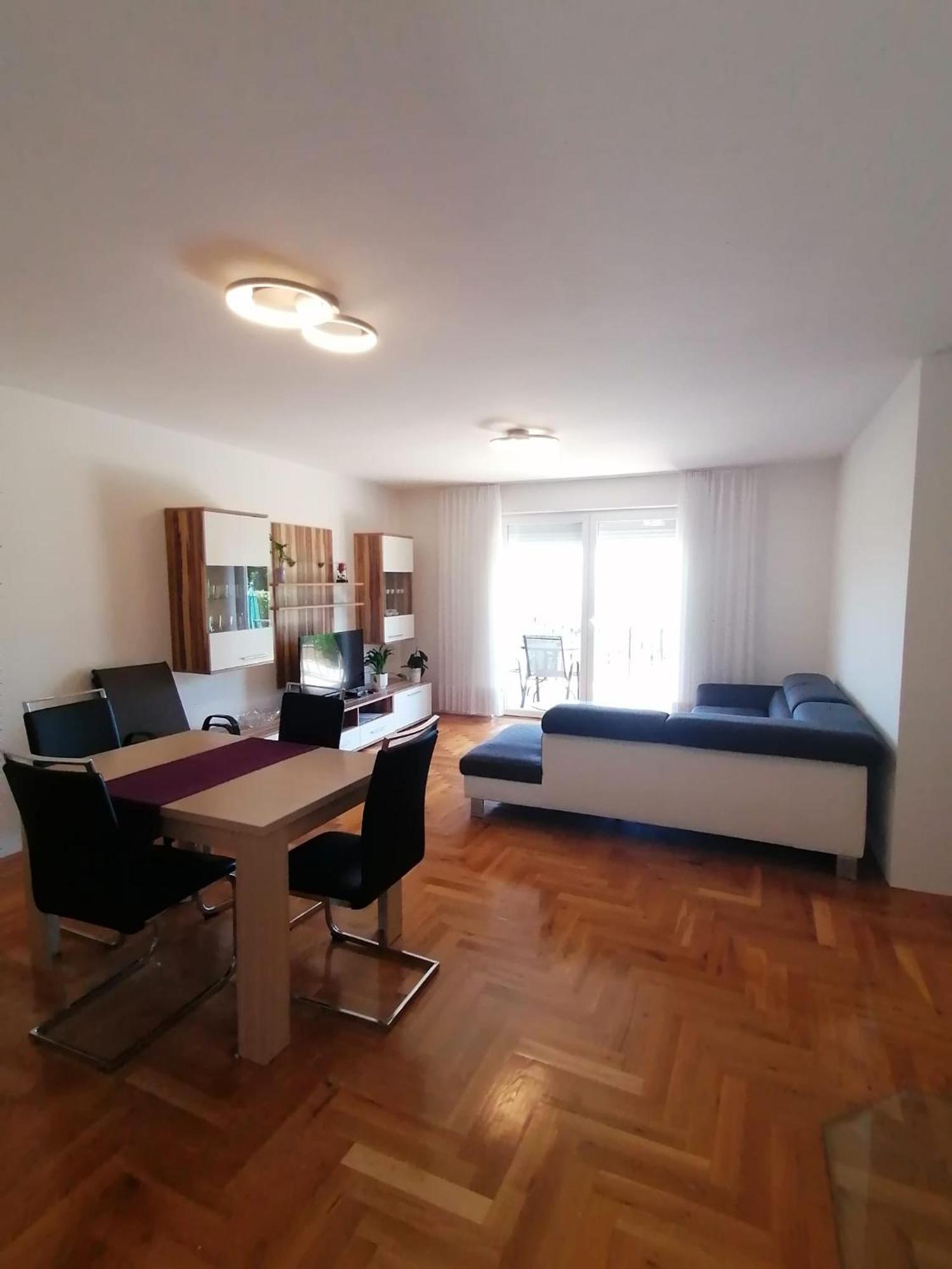 Apartment Cindy ลอฟราน ภายนอก รูปภาพ