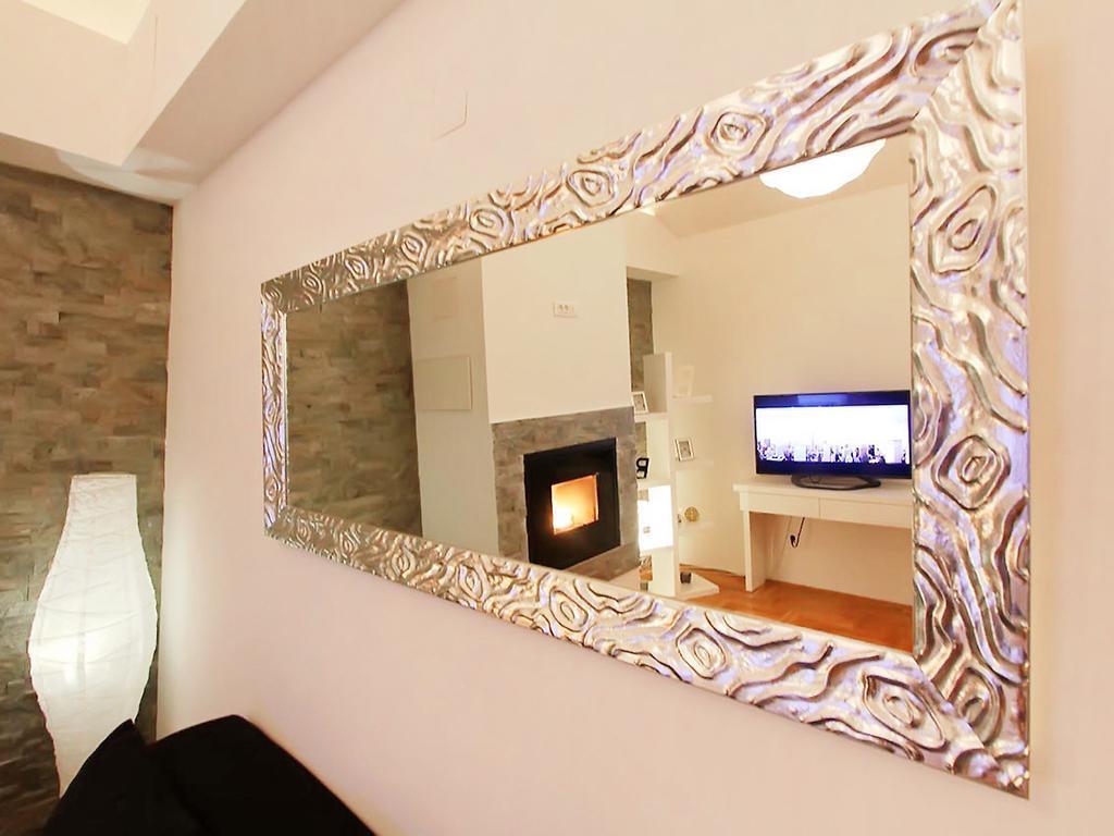 Apartment Cindy ลอฟราน ภายนอก รูปภาพ